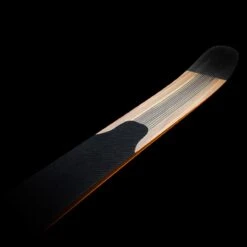 Blizzard Hustle 10 (2022/23) -Optimaal Ski Apparatuur Winkel 22 hustle detail 1 1280x1280