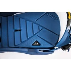 Nitro Team Binding 22/23 13 Nitro Team Binding 22/23 -Optimaal Ski Apparatuur Winkel Nitro 2223 Team Deep Blue Detail 9 1