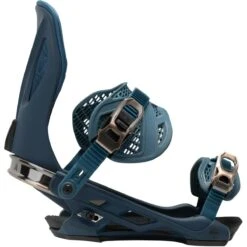Arbor Cypress 22/23 -Optimaal Ski Apparatuur Winkel arbor cypress dark blue 2023 studio 03 1 1